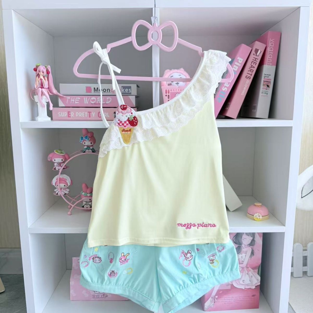 Summer Sweet Japanese Cartoon  - Embroidery Cream recensie en prijs