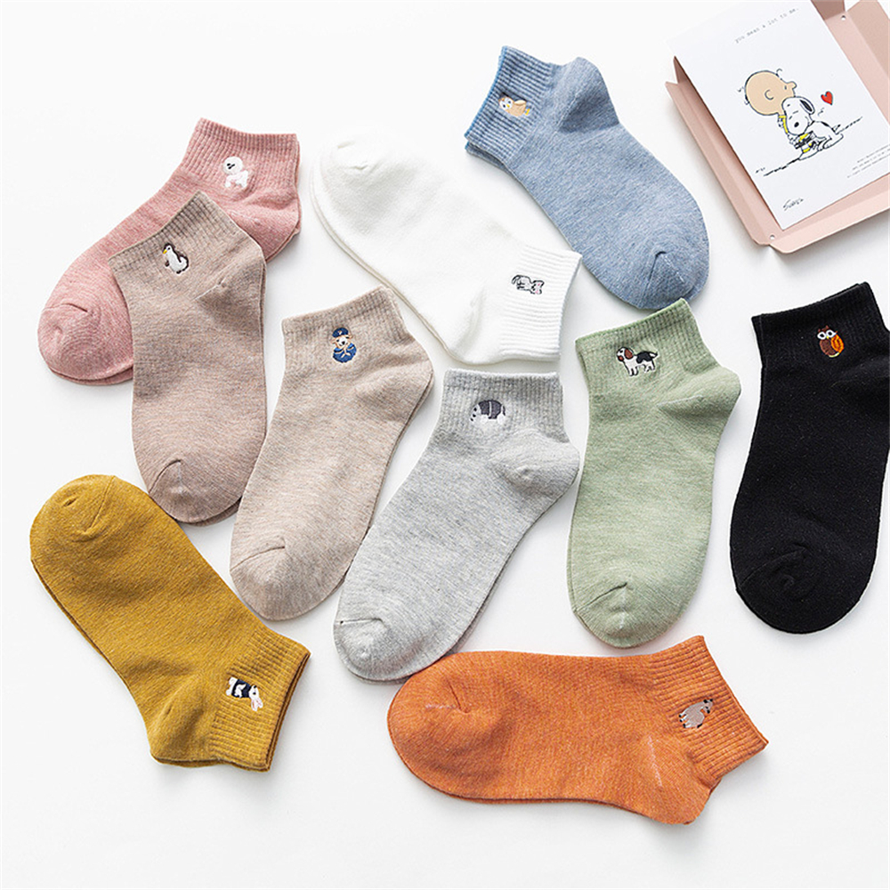 New Women's Cute Embroidery Be - Embroidery On Socks recensie en prijs