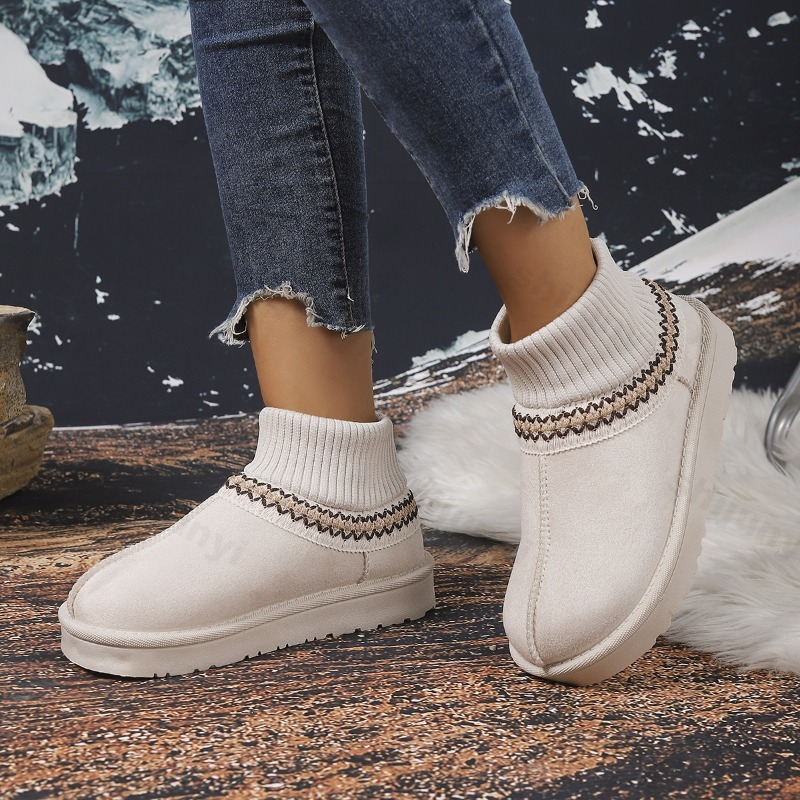 2025 Winter New Fashion Versat - Embroidery On Socks recensie en prijs