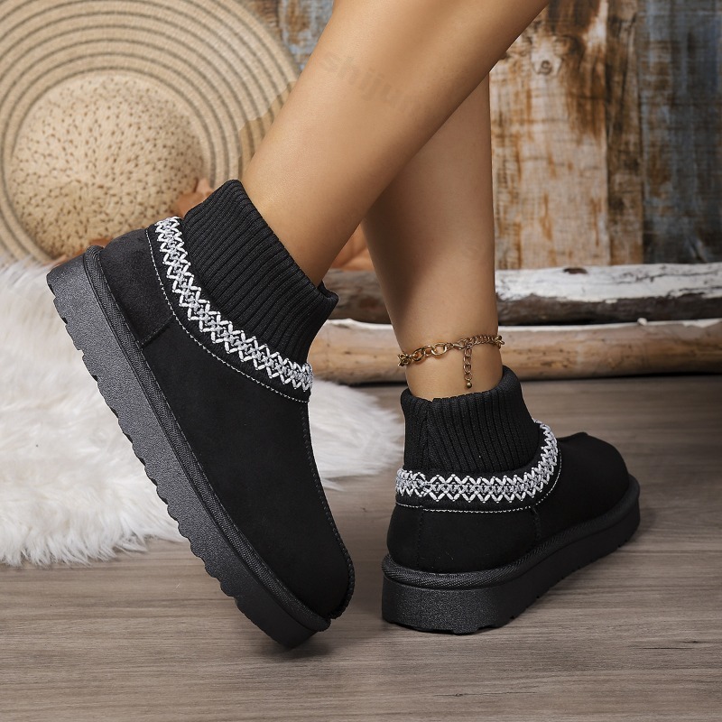 2025 Winter New Fashion Versat - Embroidery On Socks recensie en prijs
