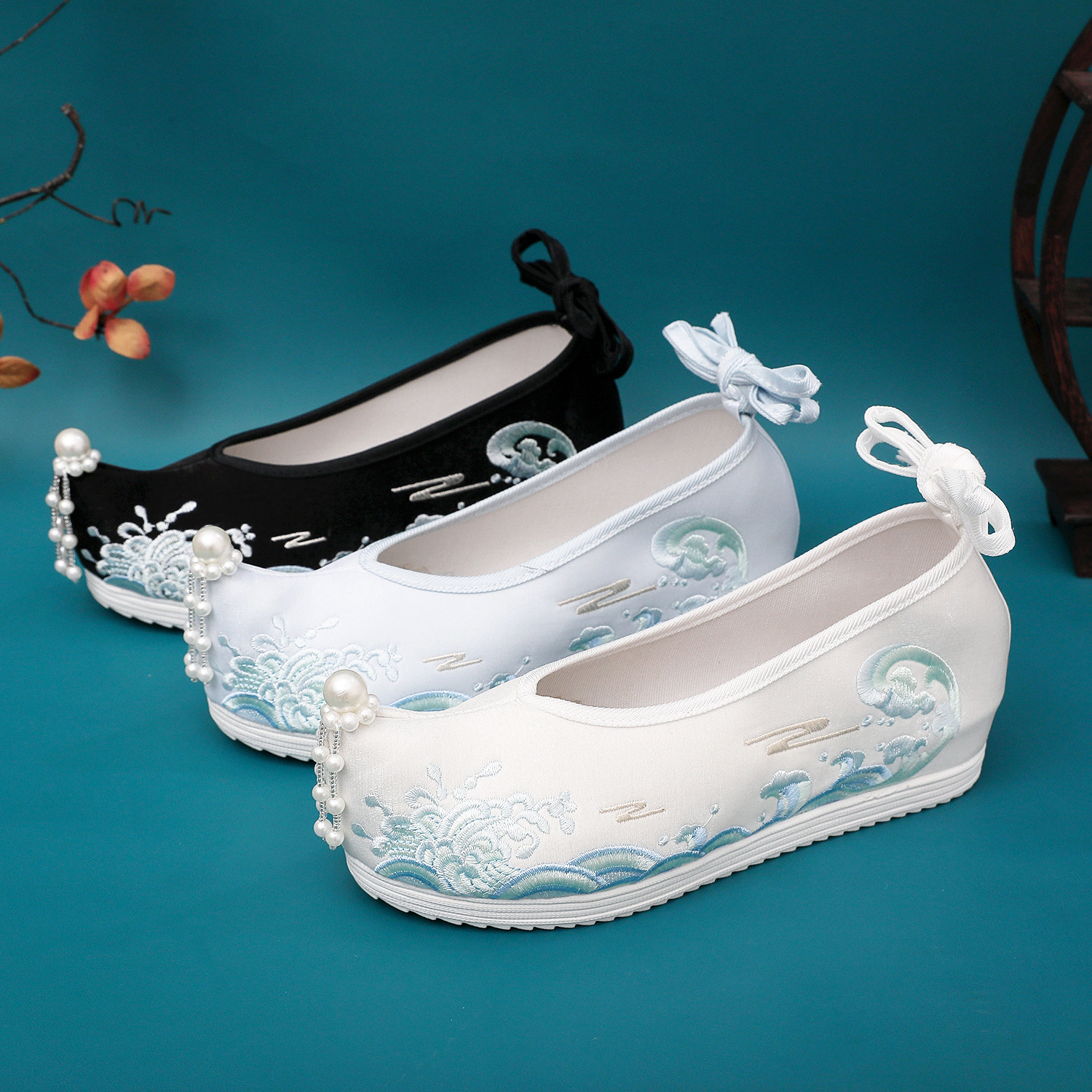 Waves Hanfu Shoes Female Embro - Embroidery Canvas recensie en prijs